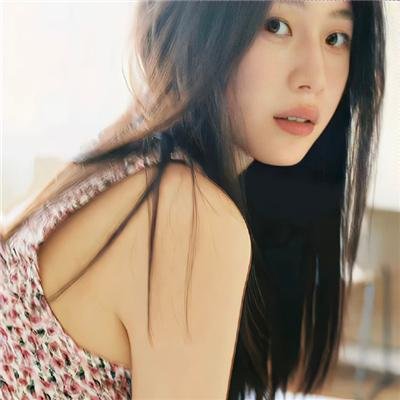屋塔房王世子国语海报