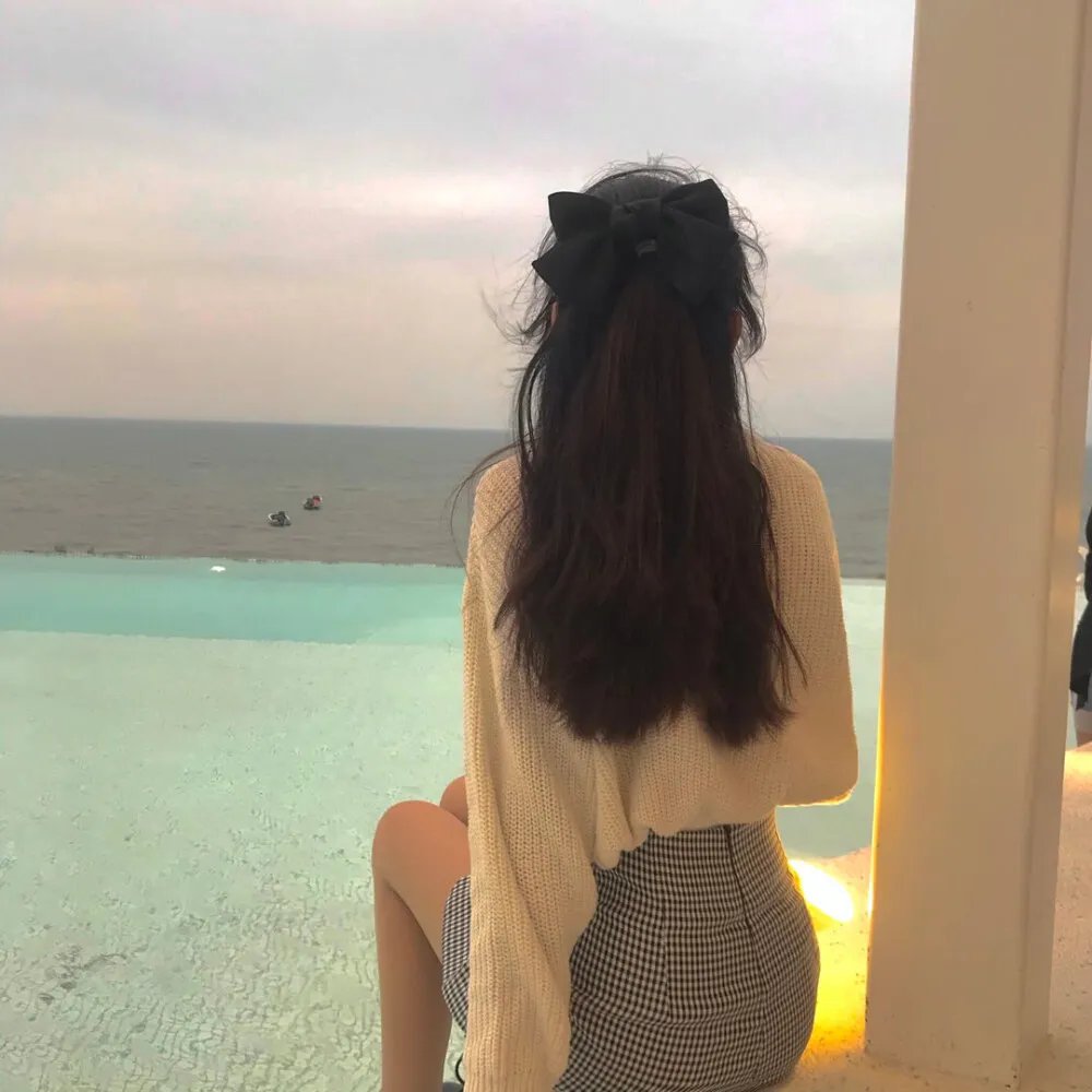 让你带娃，你居然教他修仙